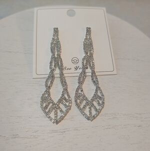 Holiday Shine Earrings